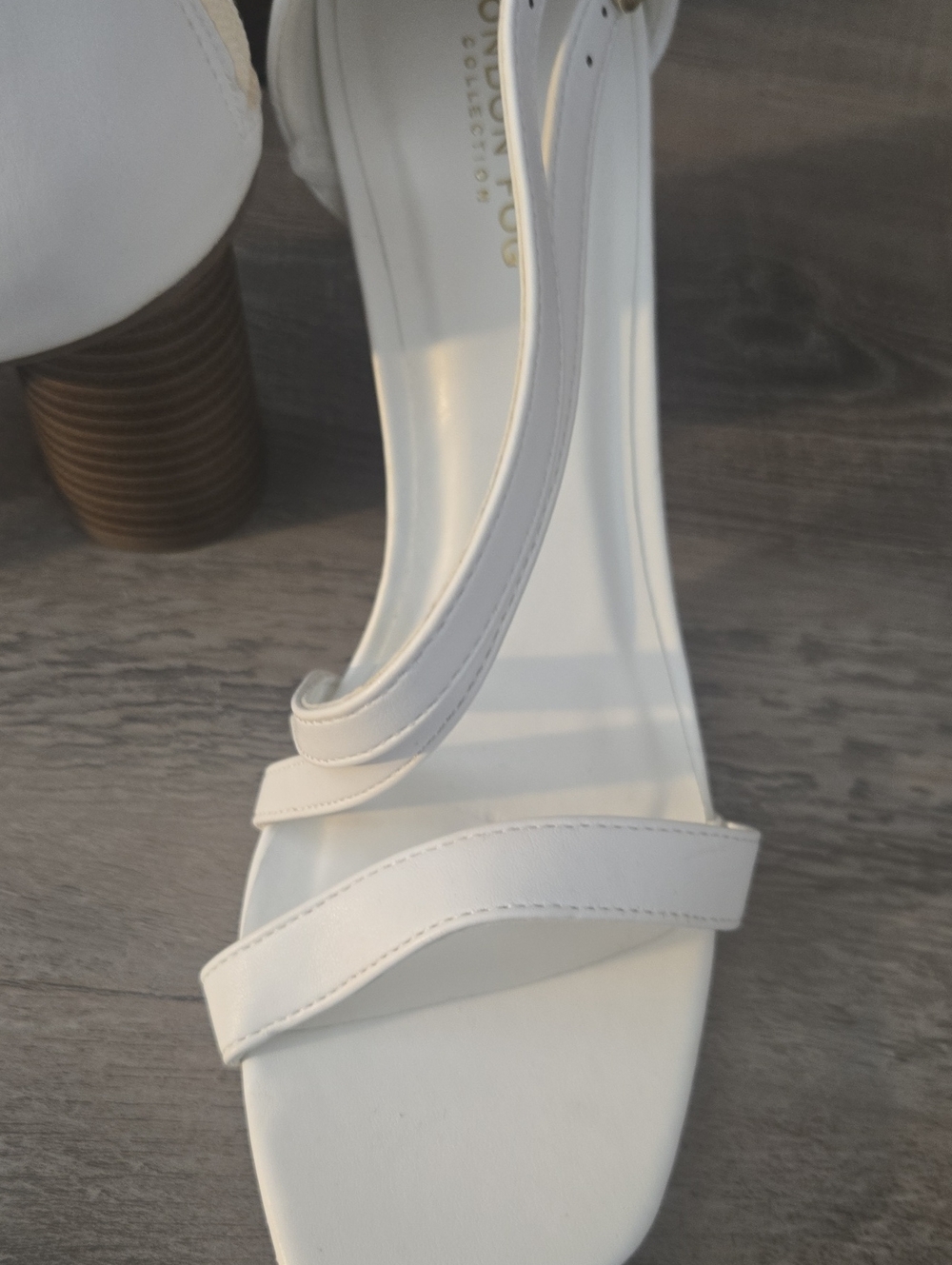 London Fog White Strappy Square-Toe Sandals - Picture 4 of 5